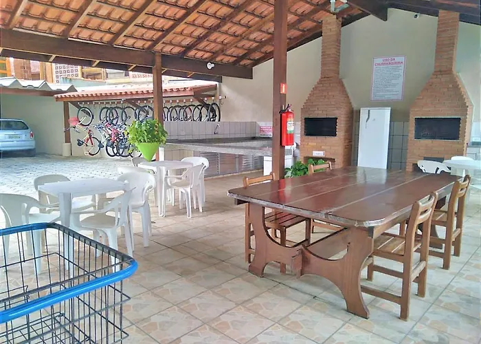 Apartamento Espacoso Perto Da Praia